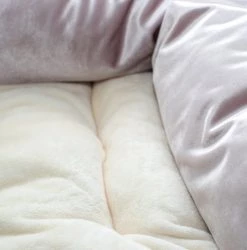 Top 10 🤩 Lords & Labradors Luxury Rose Gold Velvet Box Bed For 🦮 Dogs 😀 -Lords & Labradors Sales 02 a49178fa acfe 40f2 bc9e daefeda5c98d