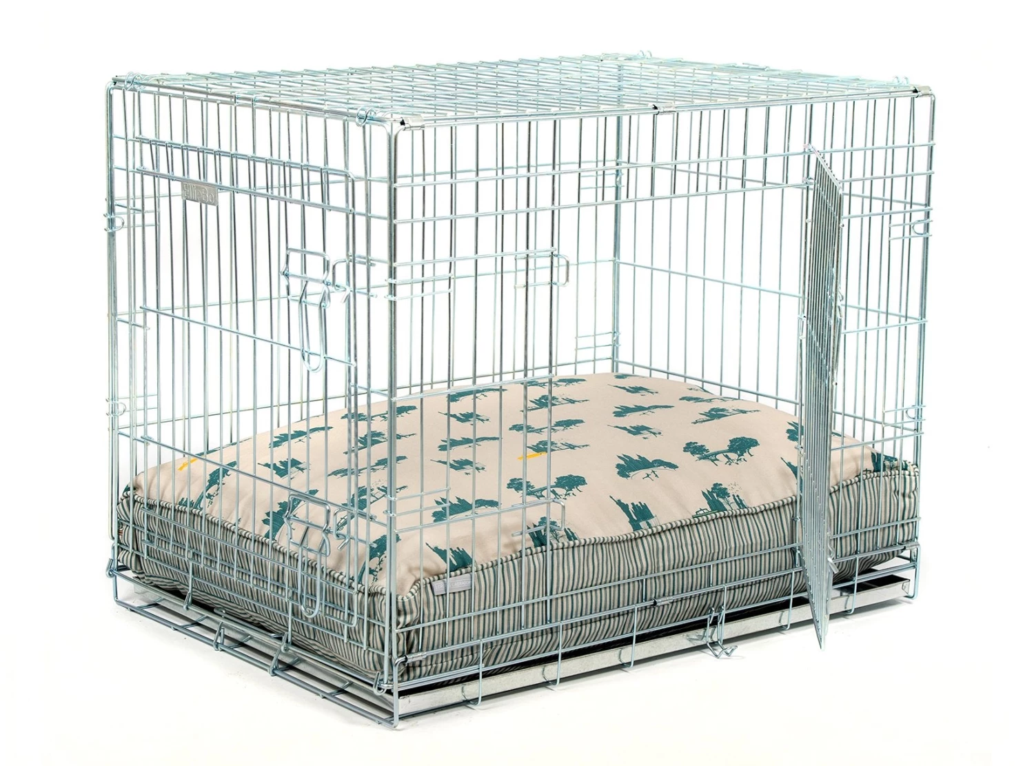 Flash Sale 🥰 Personalised 🐶 Dog Cushion in Central Park by Lords & Labradors 🔔 5 Flash Sale 🥰 Personalised 🐶 Dog Cushion in Central Park by Lords & Labradors 🔔 - Image 5