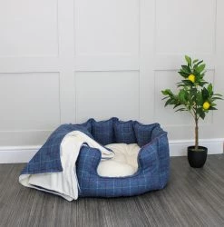 Best deal ❤️ Lords & Labradors High Wall Check Tweed Bed For 🦮 Dogs ✔️ -Lords & Labradors Sales Navyloosecheckwithblanket ba3c0c32 a011 4877 9398 af9c06197d68