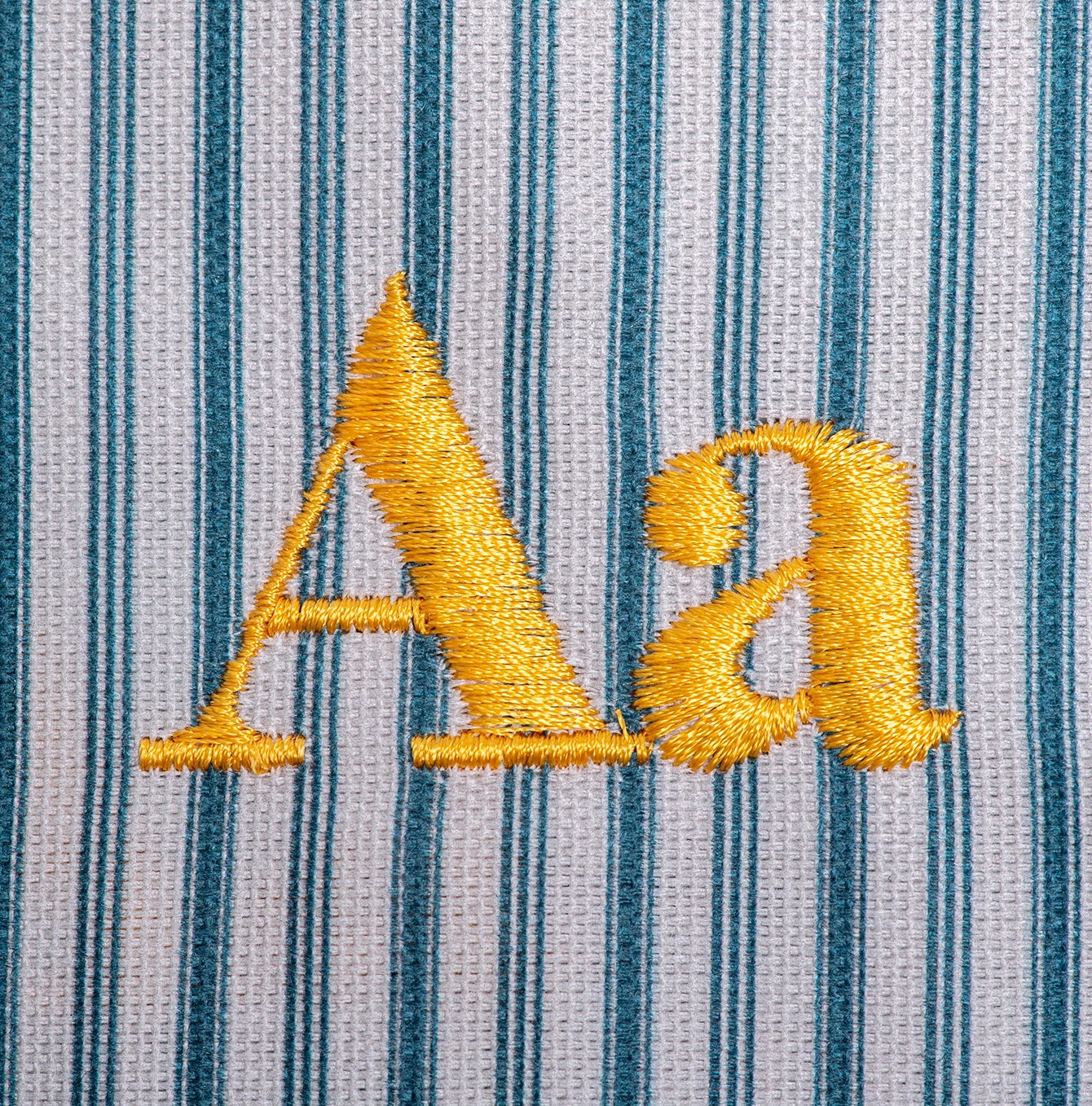 Flash Sale 🥰 Personalised 🐶 Dog Cushion in Central Park by Lords & Labradors 🔔 8 Flash Sale 🥰 Personalised 🐶 Dog Cushion in Central Park by Lords & Labradors 🔔 - Image 8