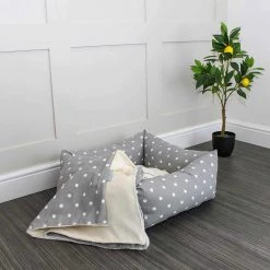 New ๐ฅ Lords & Labradors Box Bed For ๐ Dogs - Spots & Stripes Collection ๐ 10 New ๐ฅ Lords & Labradors Box Bed For ๐ Dogs - Spots & Stripes Collection ๐ -Lords & Labradors Sales box bed for dogs spots stripes collection grey spot side