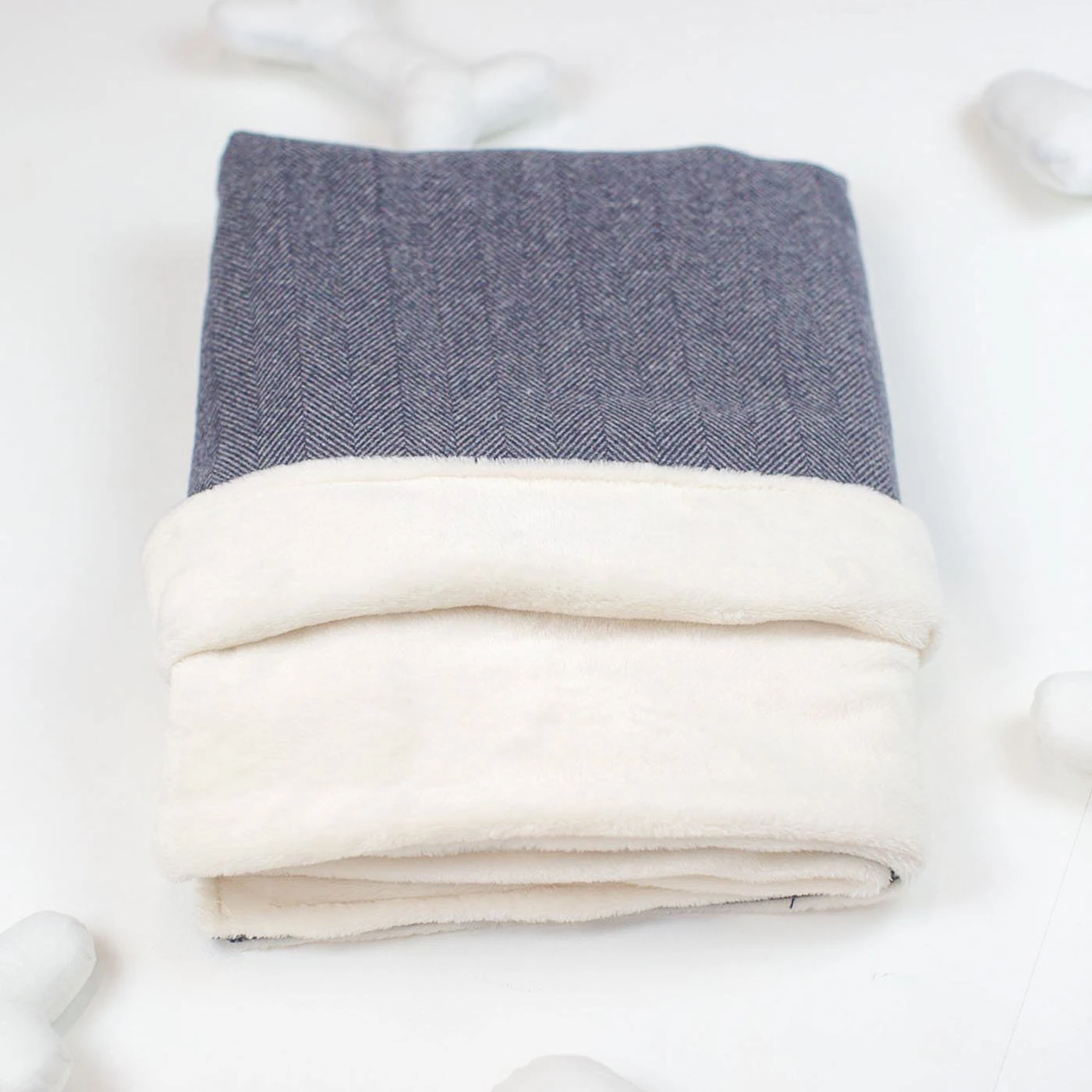 Buy 🎁 Cat & Kitten Neutral Tweed Blanket By Lords & Labradors 👍 6 Buy 🎁 Cat & Kitten Neutral Tweed Blanket By Lords & Labradors 👍 - Image 6