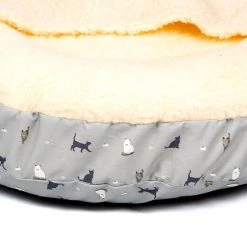 New 😍 Lords & Labradors Personalised Snuggle Cosmopolitan Cat Cushion ✨ -Lords & Labradors Sales cat bed with hood close up 5ee10b20 3ce4 4d33 9a59 198a300a9822