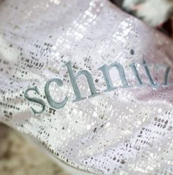 Brand new 🎁 Cat & Kitten Blanket in Zinc Velvet By Lords & Labradors 🔥 -Lords & Labradors Sales catblanket4