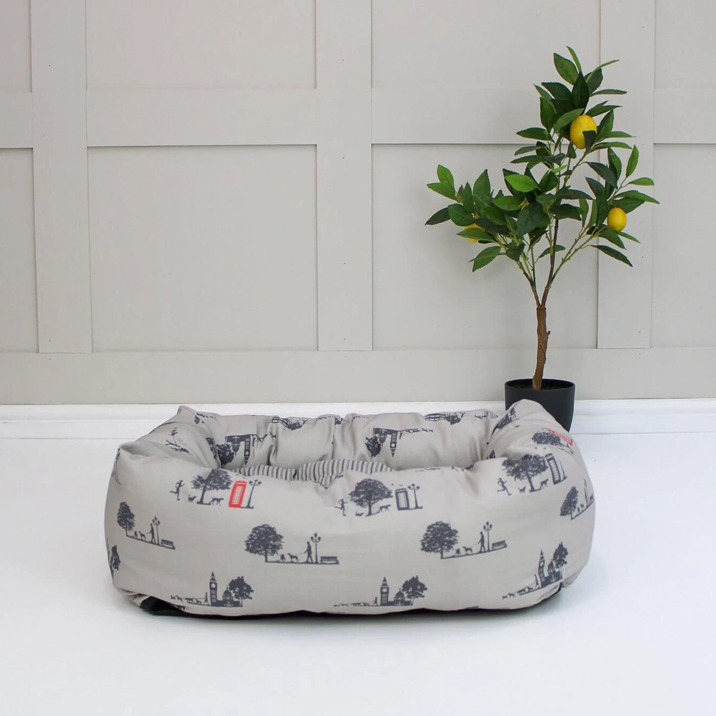 Coupon 😉 Lords & Labradors Cosy & Calm Puppy Box Bed 😉 16 Coupon 😉 Lords & Labradors Cosy & Calm Puppy Box Bed 😉 - Image 16