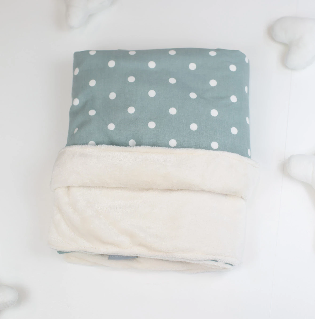 Outlet โ Personalised ๐ถ Dog & Puppy Blanket By Lords & Labradors - Spots & Stripes collection ๐ 1 Outlet โ Personalised ๐ถ Dog & Puppy Blanket By Lords & Labradors - Spots & Stripes collection ๐