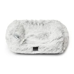 Flash Sale ๐ FuzzYard Frosted Nordic ๐ถ Dog Bed ๐