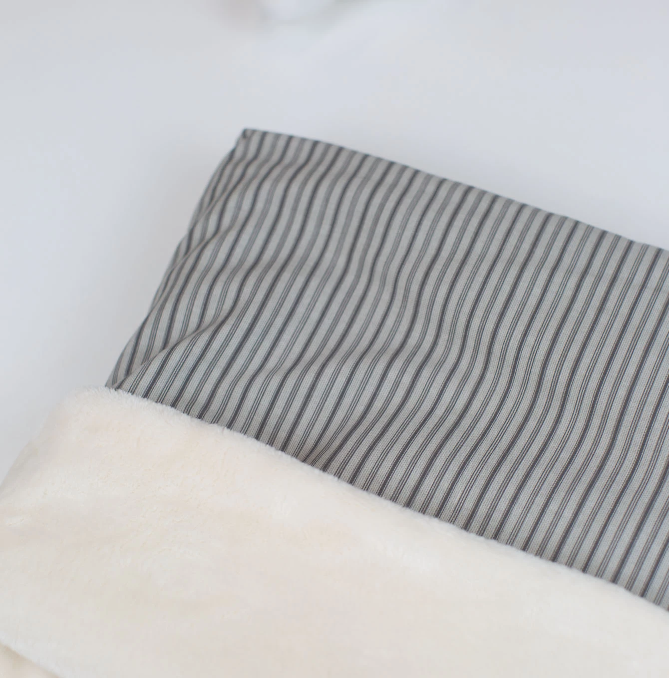 Outlet โ Personalised ๐ถ Dog & Puppy Blanket By Lords & Labradors - Spots & Stripes collection ๐ 19 Outlet โ Personalised ๐ถ Dog & Puppy Blanket By Lords & Labradors - Spots & Stripes collection ๐ - Image 19