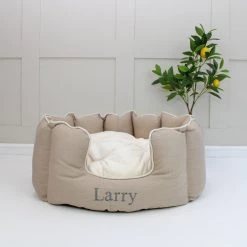 Best reviews of 🔔 Lords & Labradors High Wall Savanna Bed For Cats 🌟 -Lords & Labradors Sales high sided savanna cat bed oatmeal lifestyle