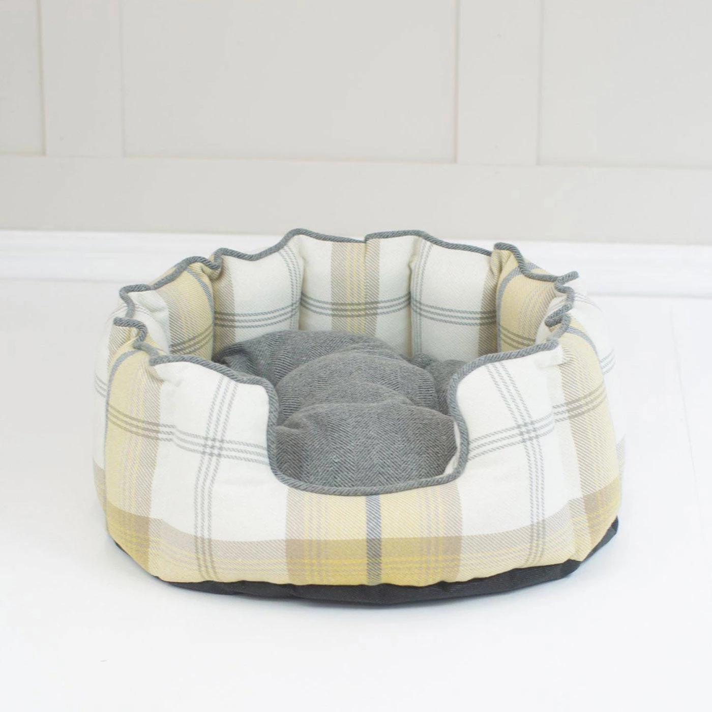 Cheap 🛒 Lords & Labradors High Wall Cosy Tweed Bed For 🐕 Dogs 🤩 3 Cheap 🛒 Lords & Labradors High Wall Cosy Tweed Bed For 🐕 Dogs 🤩 - Image 3