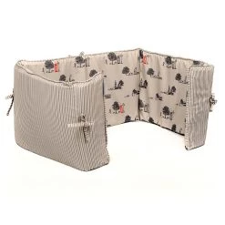 Outlet ✔️ Dog Crate Bumper in Hyde Park by Lords & Labradors 🥰 8 Outlet ✔️ Dog Crate Bumper in Hyde Park by Lords & Labradors 🥰 -Lords & Labradors Sales hyde park bumper studio side