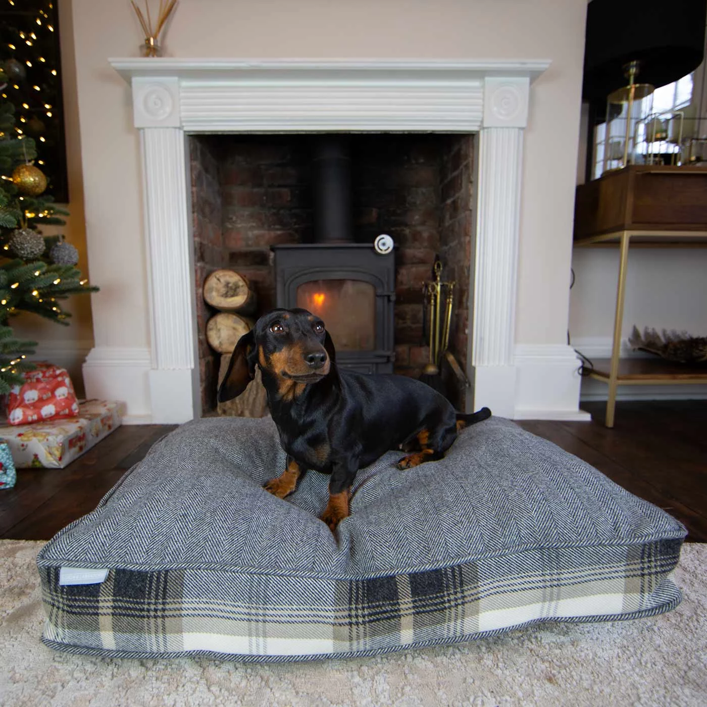Best deal ๐ฅฐ Dog Cushion in Balmoral Charcoal Tweed by Lords & Labradors ๐ 3 Best deal ๐ฅฐ Dog Cushion in Balmoral Charcoal Tweed by Lords & Labradors ๐ - Image 3