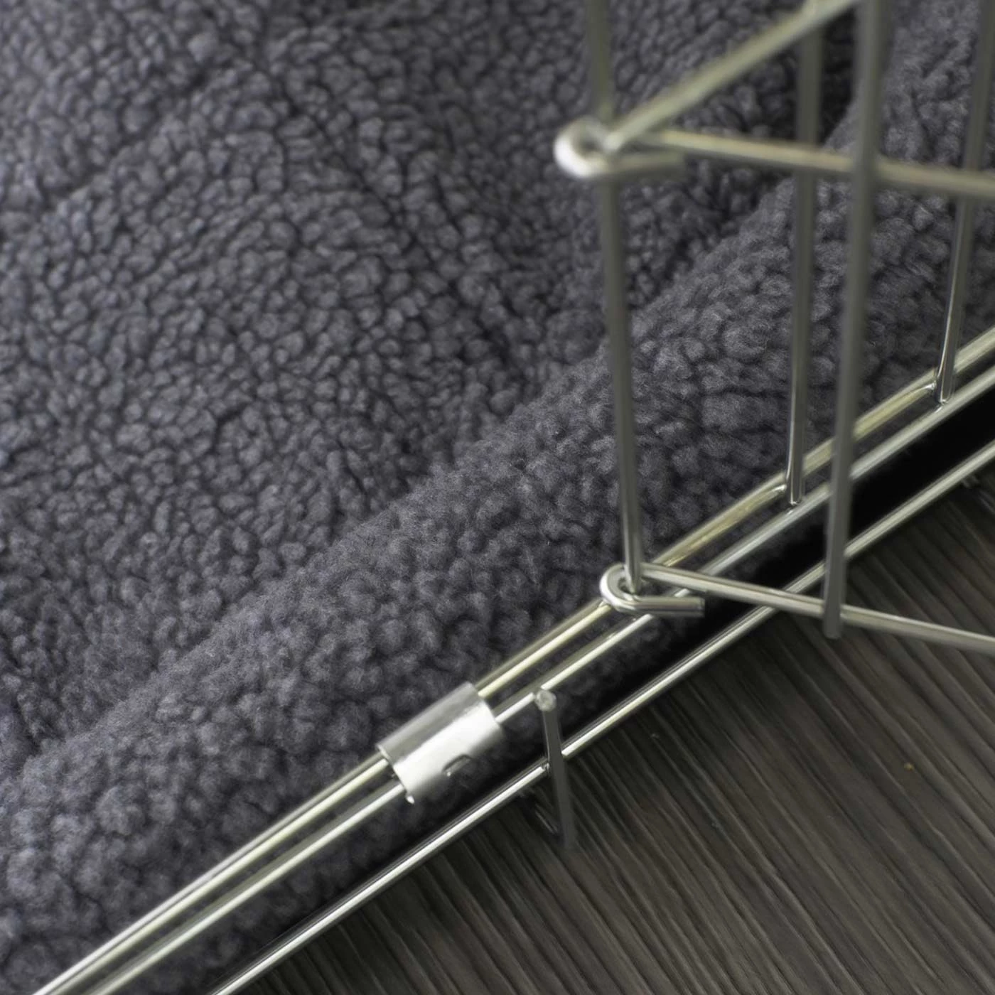 Budget ⌛ Dog Crate with Cosy Tweed Crate Cover by Lords & Labradors 🤩 8 Budget ⌛ Dog Crate with Cosy Tweed Crate Cover by Lords & Labradors 🤩 - Image 8