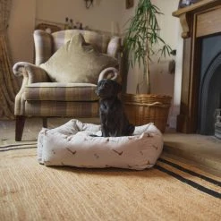 Top 10 💯 Lords & Labradors Woodlands Collection Box Bed For 🐕 Dogs ✨ 13 Top 10 💯 Lords & Labradors Woodlands Collection Box Bed For 🐕 Dogs ✨ -Lords & Labradors Sales lords and labrdors pheasant box with labrador puppy sat up