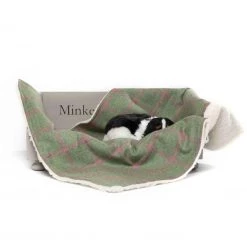 Wholesale 🧨 Minkeys Tweed Luxury Pet Blanket ⭐ -Lords & Labradors Sales minkeys tweed raspberry tweed