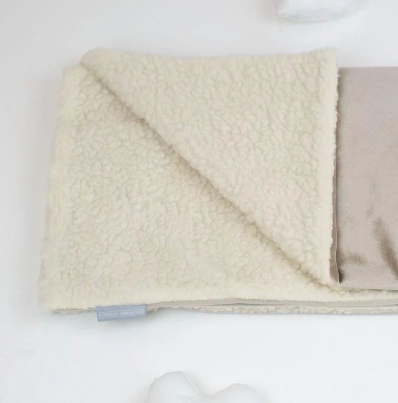 New 🌟 Personalised Cat & Kitten Blanket in Velvet & Sherpa Fleece By Lords & Labradors ❤️ 7 New 🌟 Personalised Cat & Kitten Blanket in Velvet & Sherpa Fleece By Lords & Labradors ❤️ - Image 7