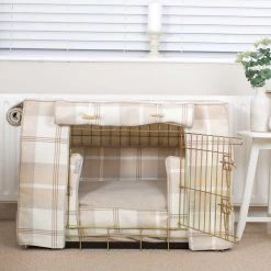 Promo ⌛ Dog Crate Set In Balmoral Natural Tweed By Lords & Labradors ✨ 20 Promo ⌛ Dog Crate Set In Balmoral Natural Tweed By Lords & Labradors ✨ -Lords & Labradors Sales natural tweed gold crate set