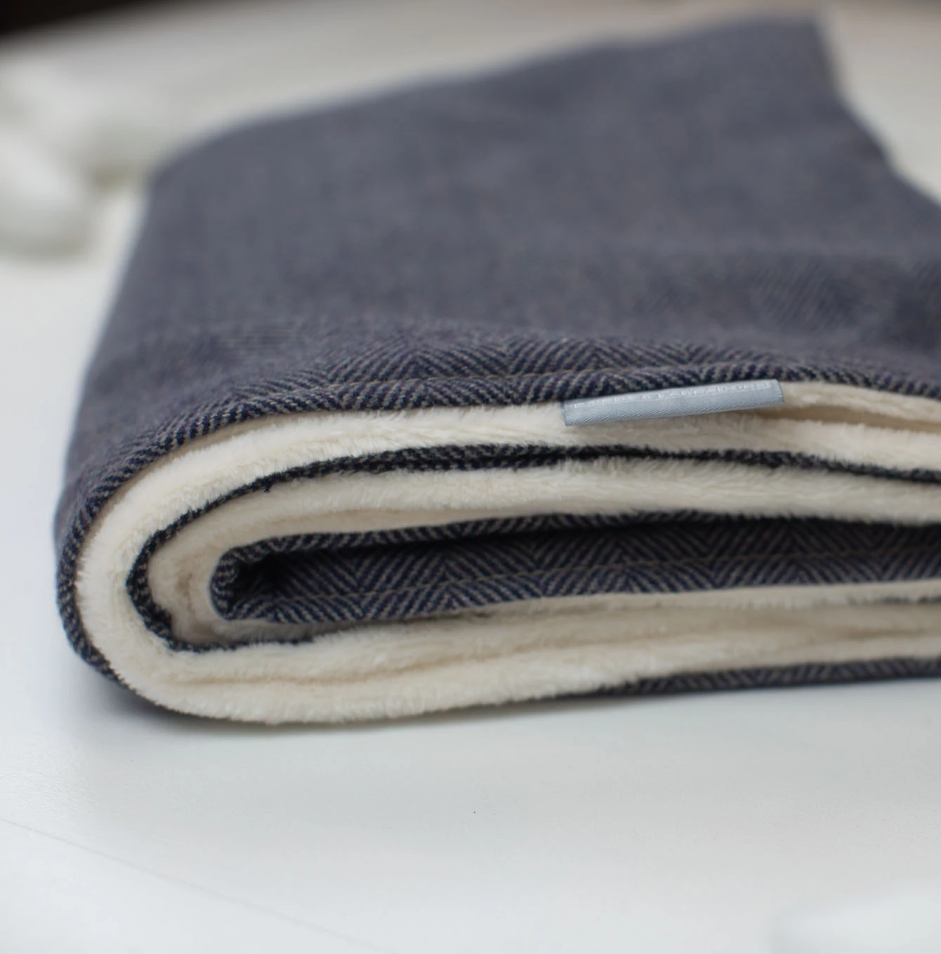 Top 10 🔥 Personalised Cat & Kitten Neutral Tweed Blanket By Lords & Labradors ❤️ 3 Top 10 🔥 Personalised Cat & Kitten Neutral Tweed Blanket By Lords & Labradors ❤️ - Image 3