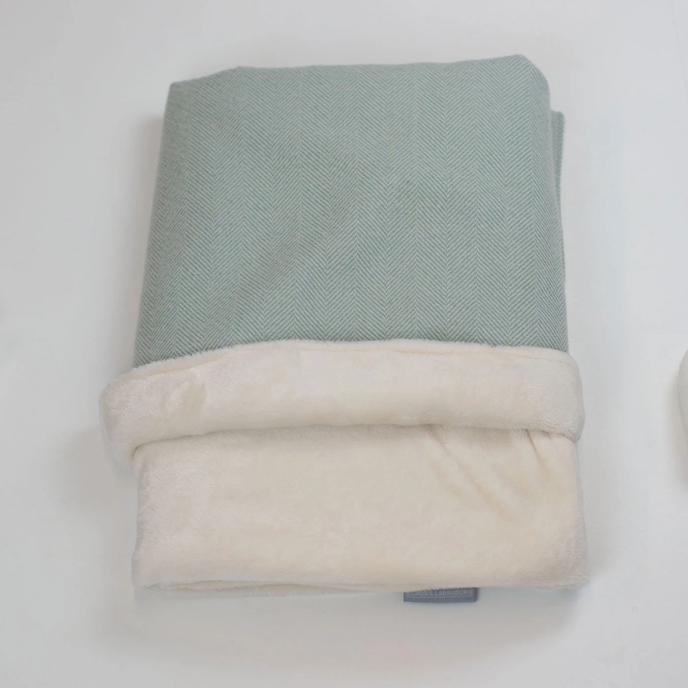 Buy 🥰 Personalised Cat & Kitten Cosy Tweed Blanket By Lords & Labradors 👍 1 Buy 🥰 Personalised Cat & Kitten Cosy Tweed Blanket By Lords & Labradors 👍