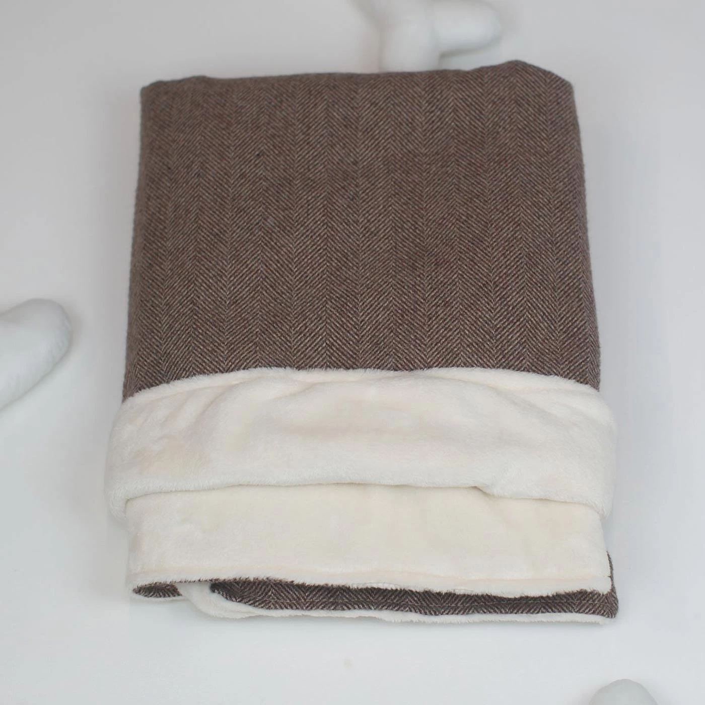 Buy 🥰 Personalised Cat & Kitten Cosy Tweed Blanket By Lords & Labradors 👍 9 Buy 🥰 Personalised Cat & Kitten Cosy Tweed Blanket By Lords & Labradors 👍 - Image 9