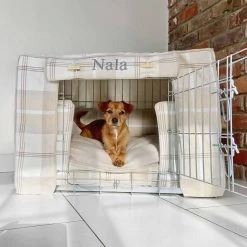 Coupon 🌟 Personalised 🦮 Dog Crate Bumper in Balmoral Natural Tweed by Lords & Labradors 😉