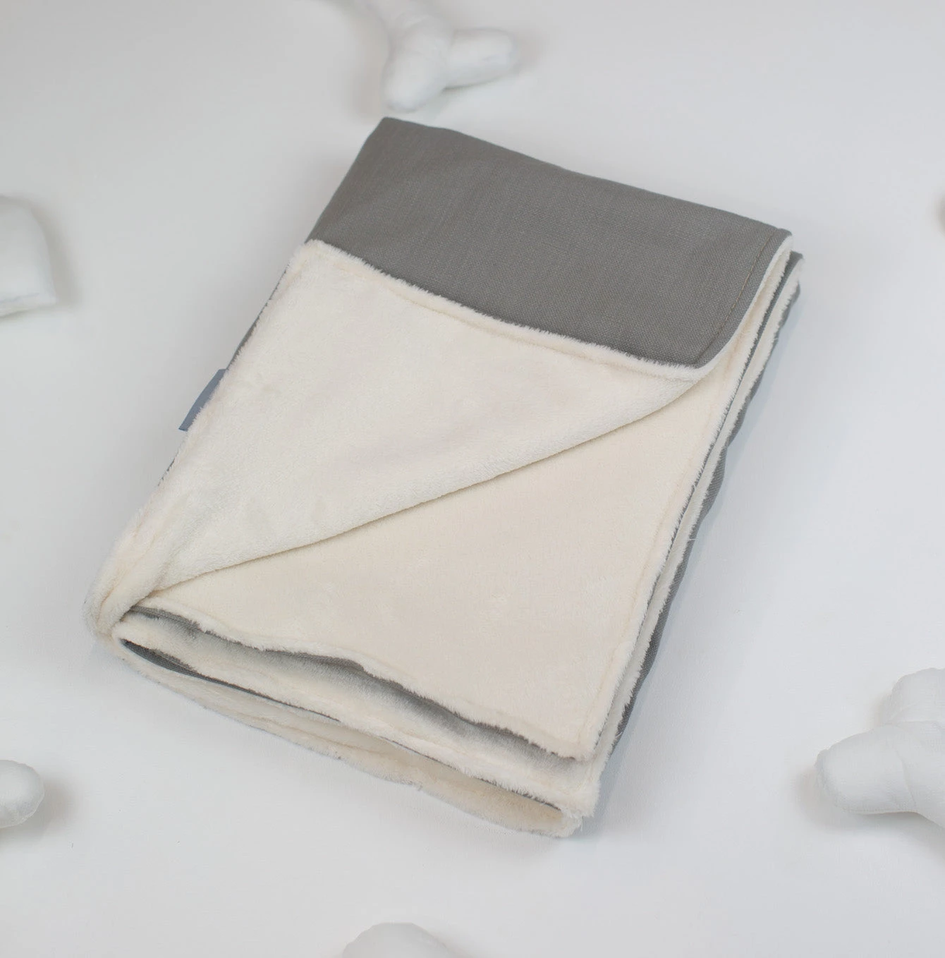 Deals โจ Personalised Cat & Kitten Savanna Blanket By Lords & Labradors ๐ 5 Deals โจ Personalised Cat & Kitten Savanna Blanket By Lords & Labradors ๐ - Image 5