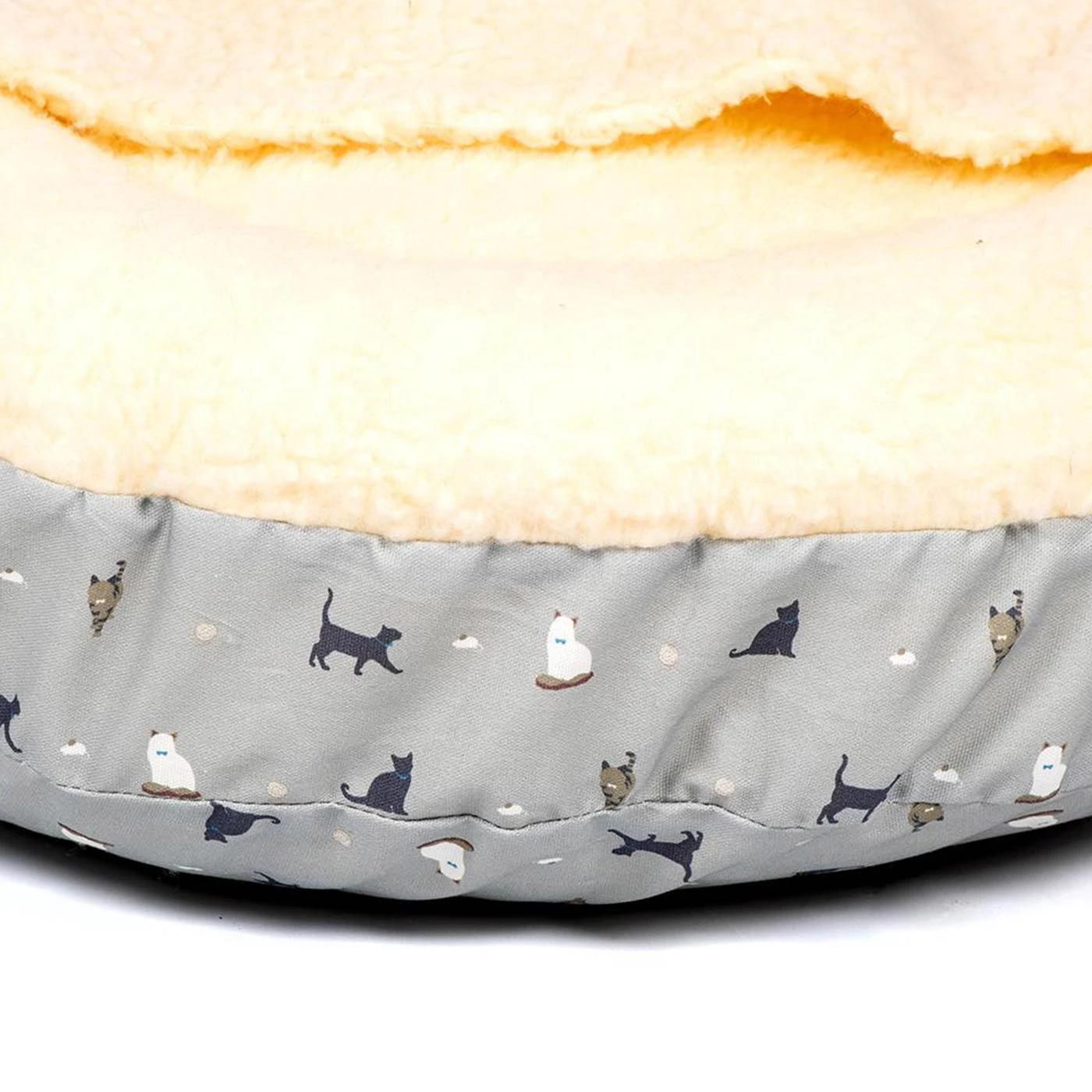 Wholesale ๐ฅ Lords & Labradors Snuggle Cosmopolitan Cat Cushion ๐ 4 Wholesale ๐ฅ Lords & Labradors Snuggle Cosmopolitan Cat Cushion ๐ - Image 4